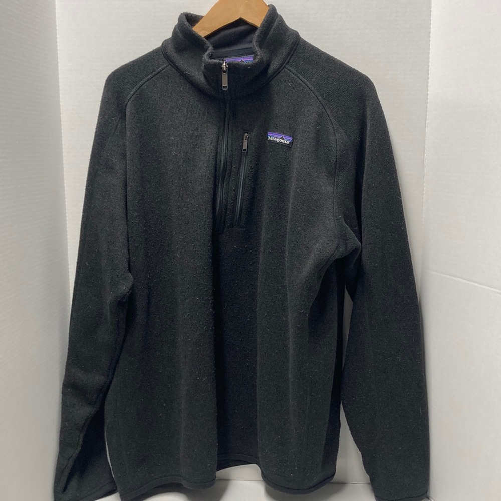 Patagonia zip fleece pull over black